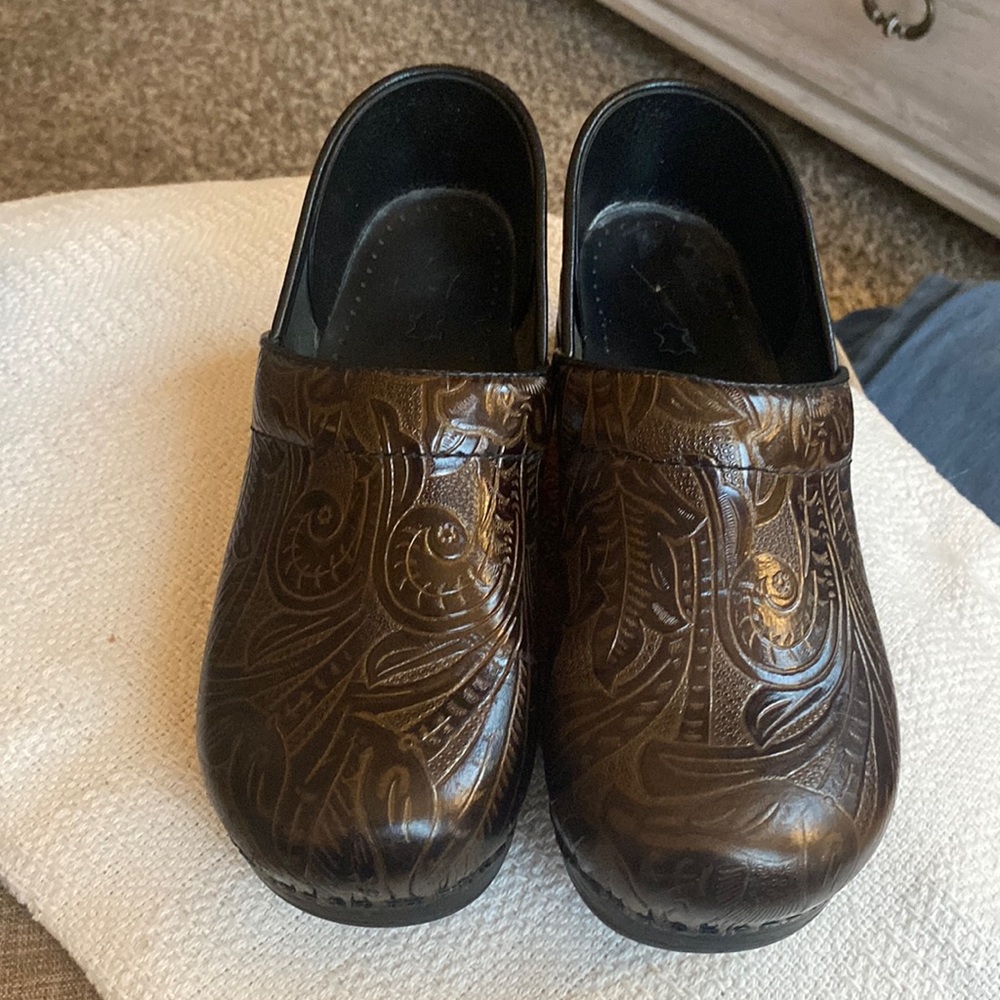 Dansko brown clogs size 40